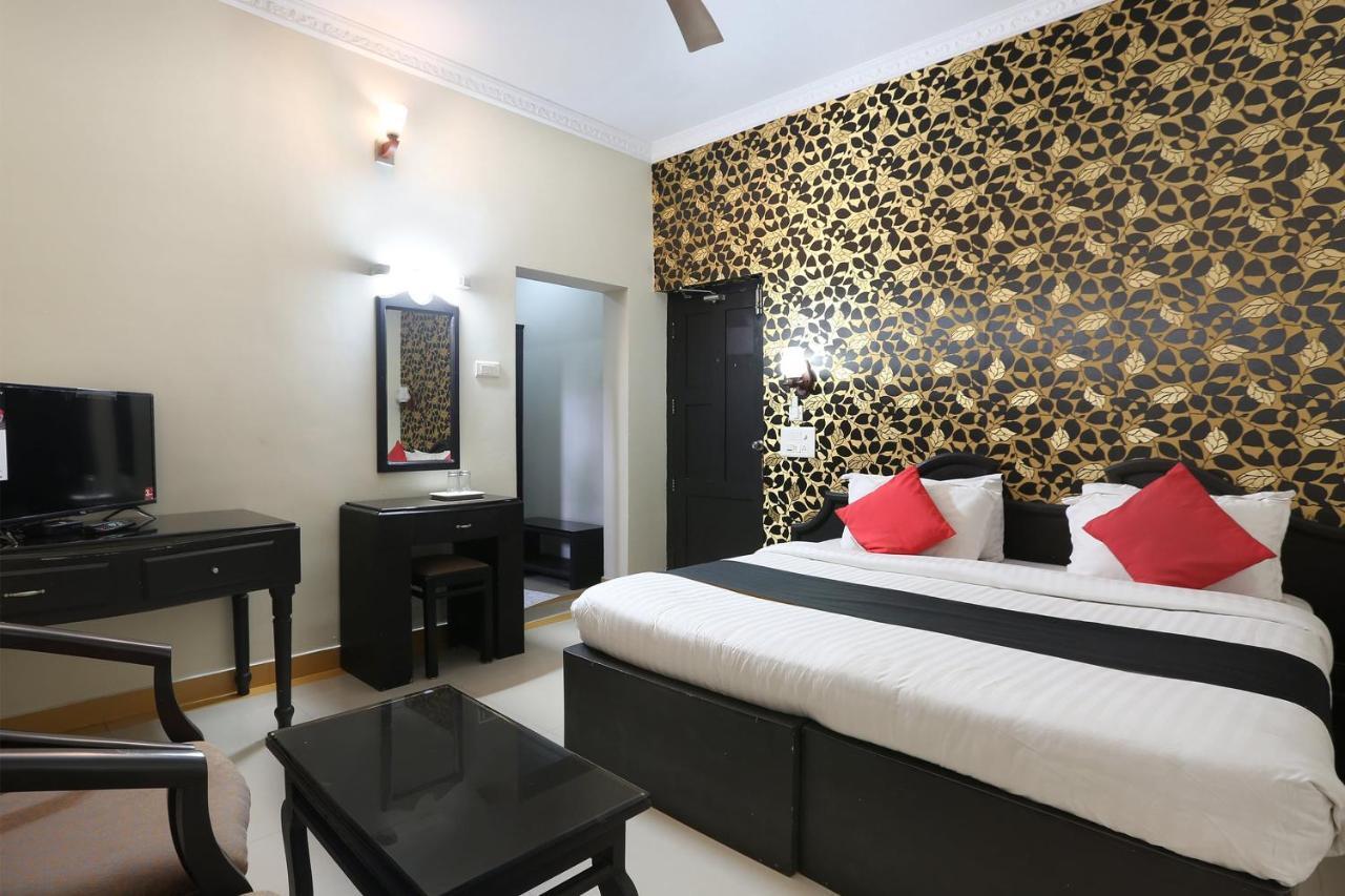 Capital O 46475 Gd International Redfort Otel Nilambūr Dış mekan fotoğraf