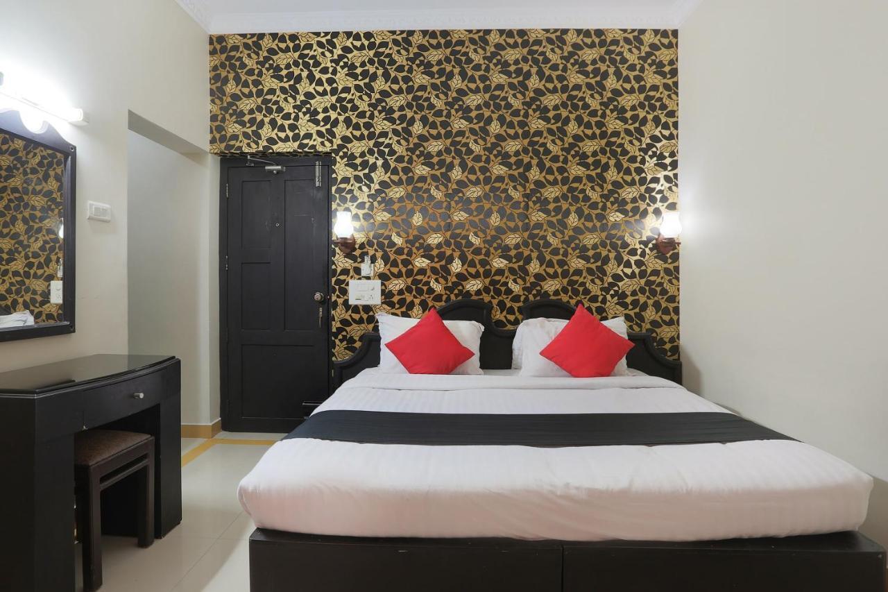 Capital O 46475 Gd International Redfort Otel Nilambūr Dış mekan fotoğraf