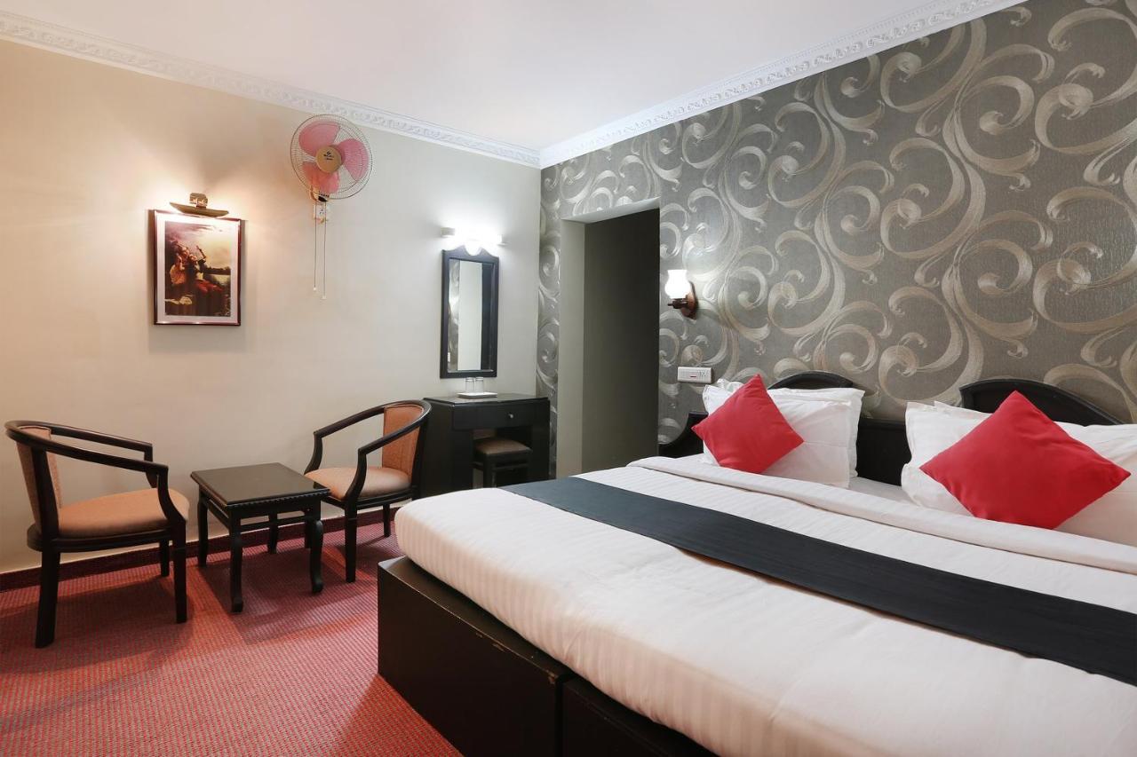 Capital O 46475 Gd International Redfort Otel Nilambūr Dış mekan fotoğraf