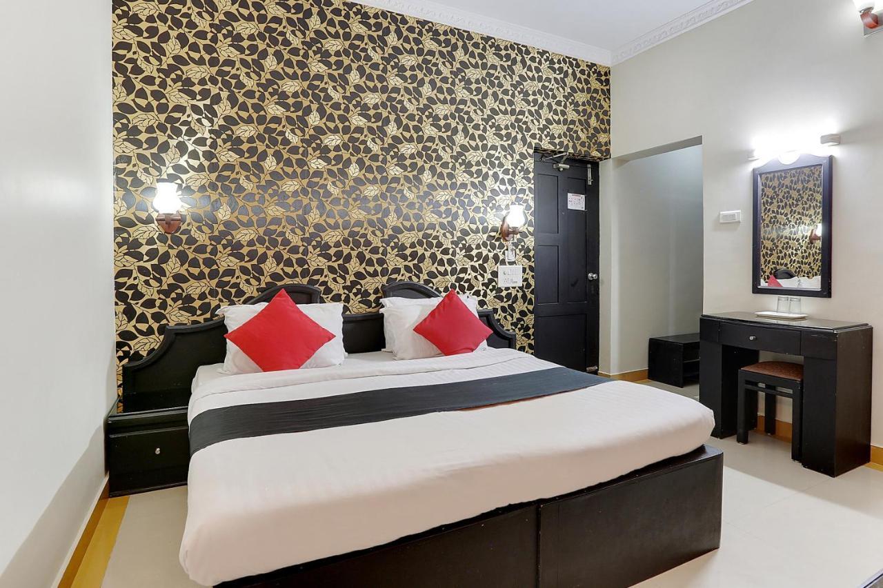Capital O 46475 Gd International Redfort Otel Nilambūr Dış mekan fotoğraf